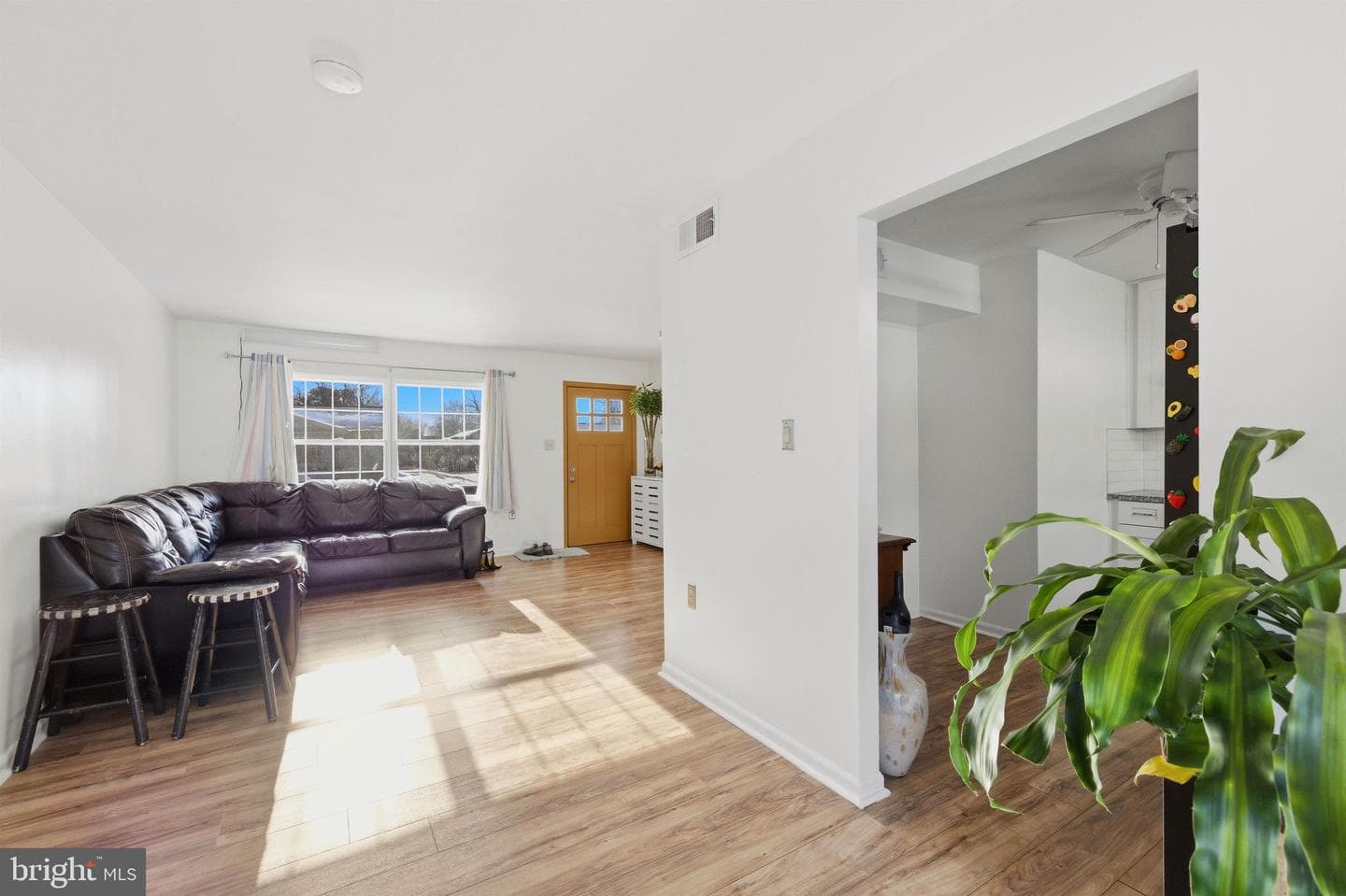 1607 N Brunswick Street photo 9