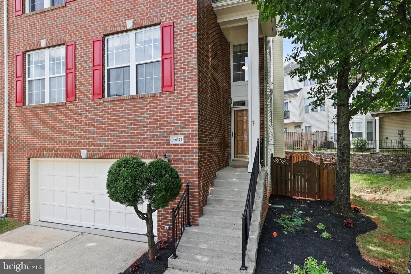 46131 Aisquith Terrace photo 2