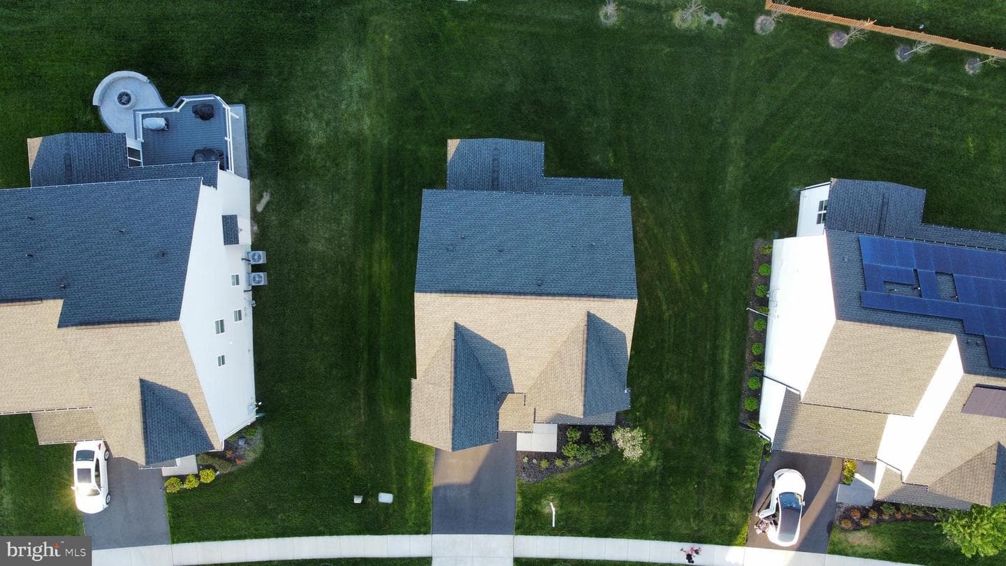 25038 Woodland Iris Drive photo 33