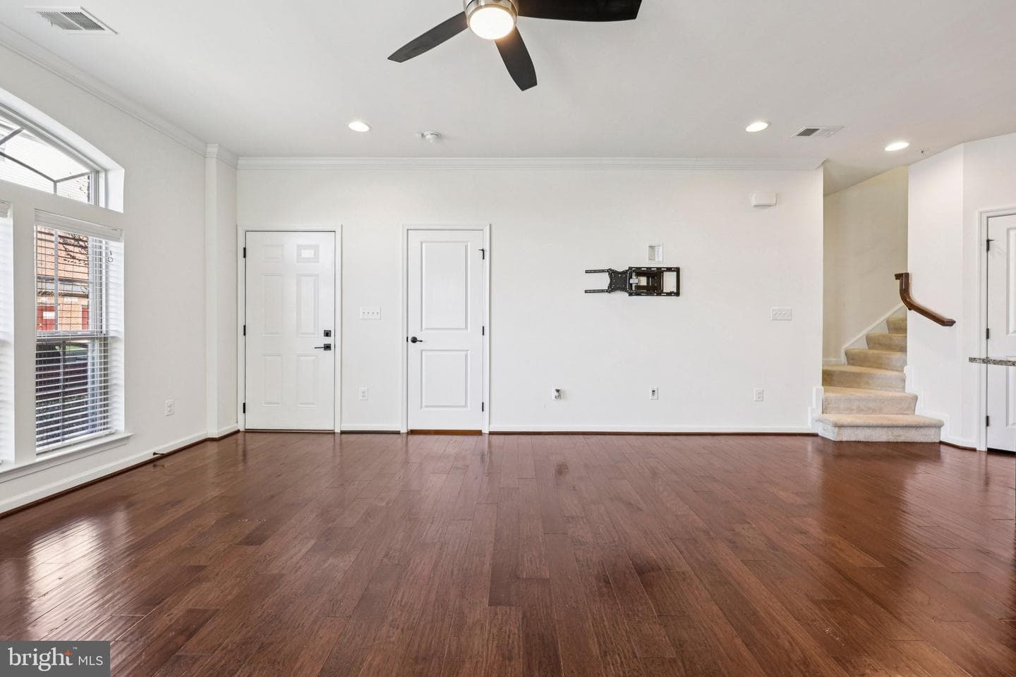 26052 Braided Mane Terrace photo 9