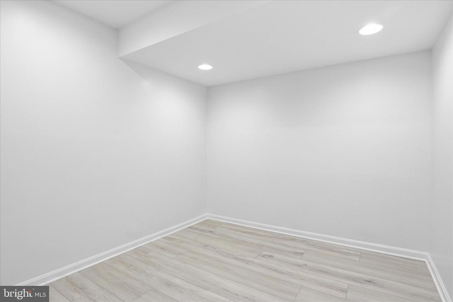 21172 Sundial Court photo 31