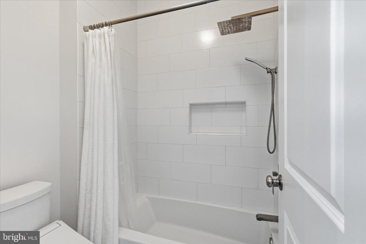 44537 Neponset Street photo 34
