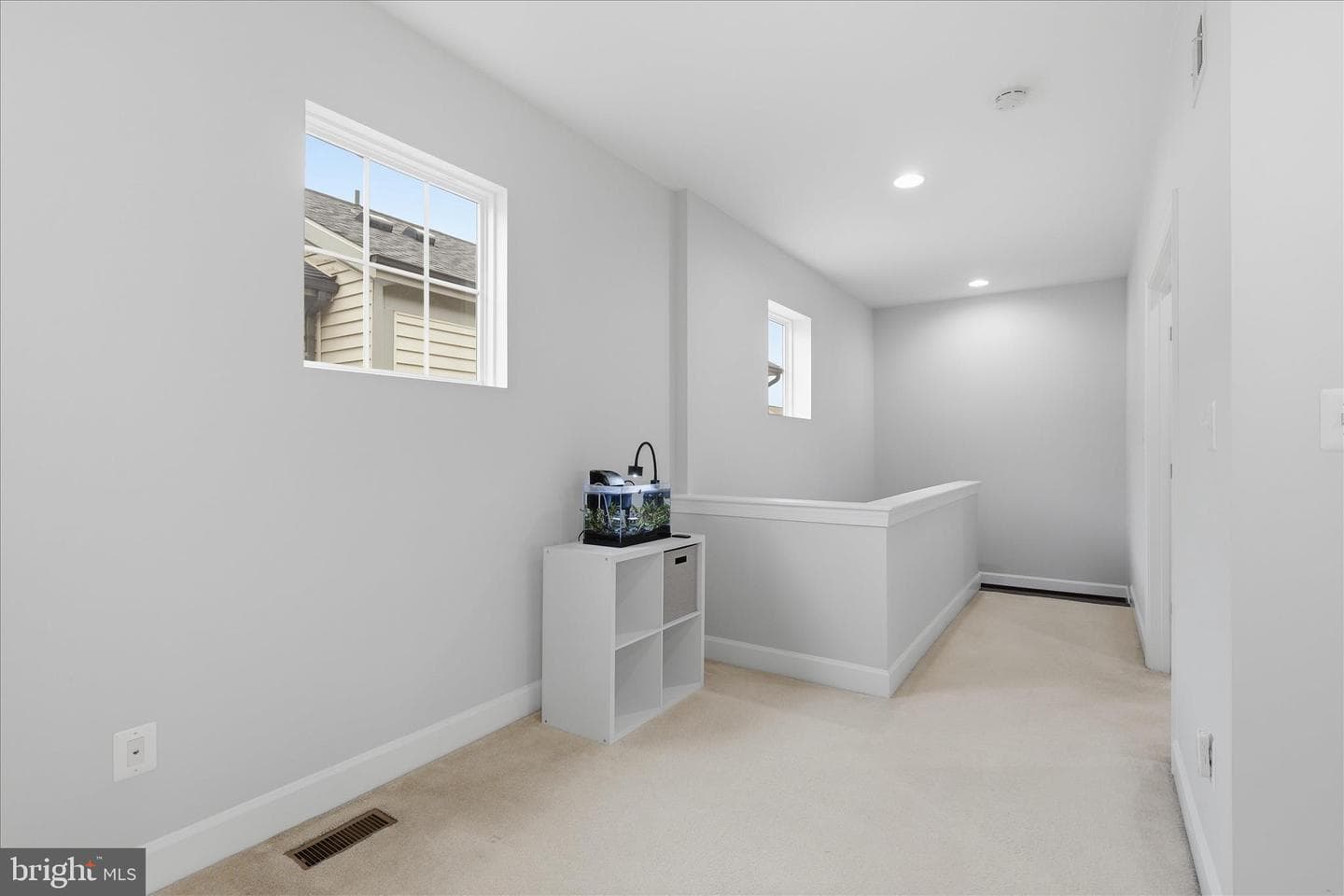 44537 Neponset Street photo 35