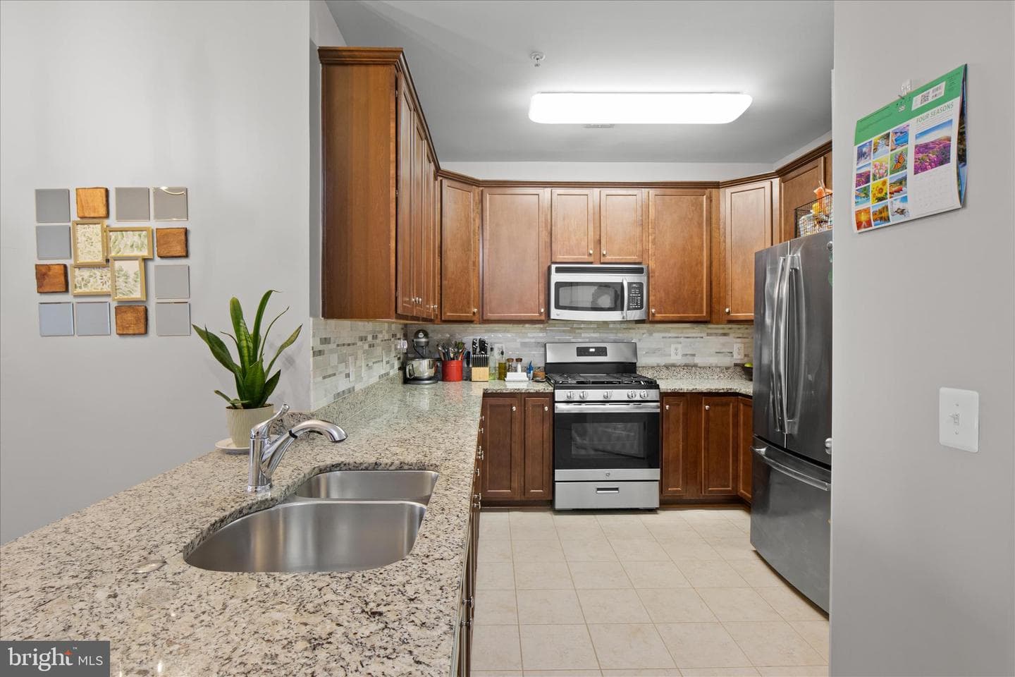 24546 Byrne Meadow Square photo 13