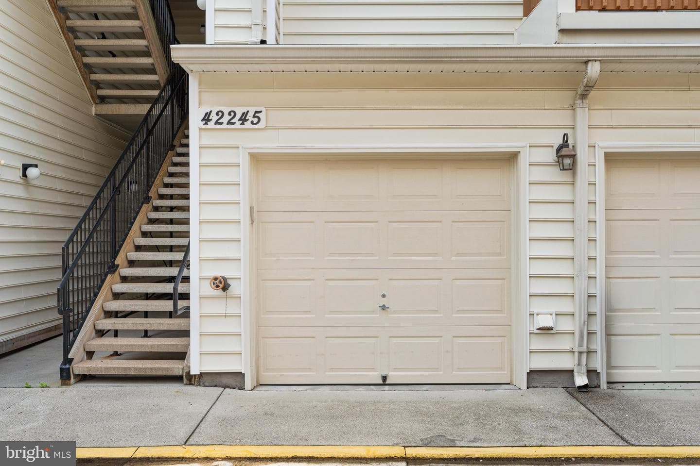 24546 Byrne Meadow Square photo 43