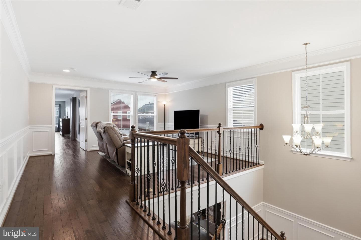 1018 Laconian Street SE photo 23