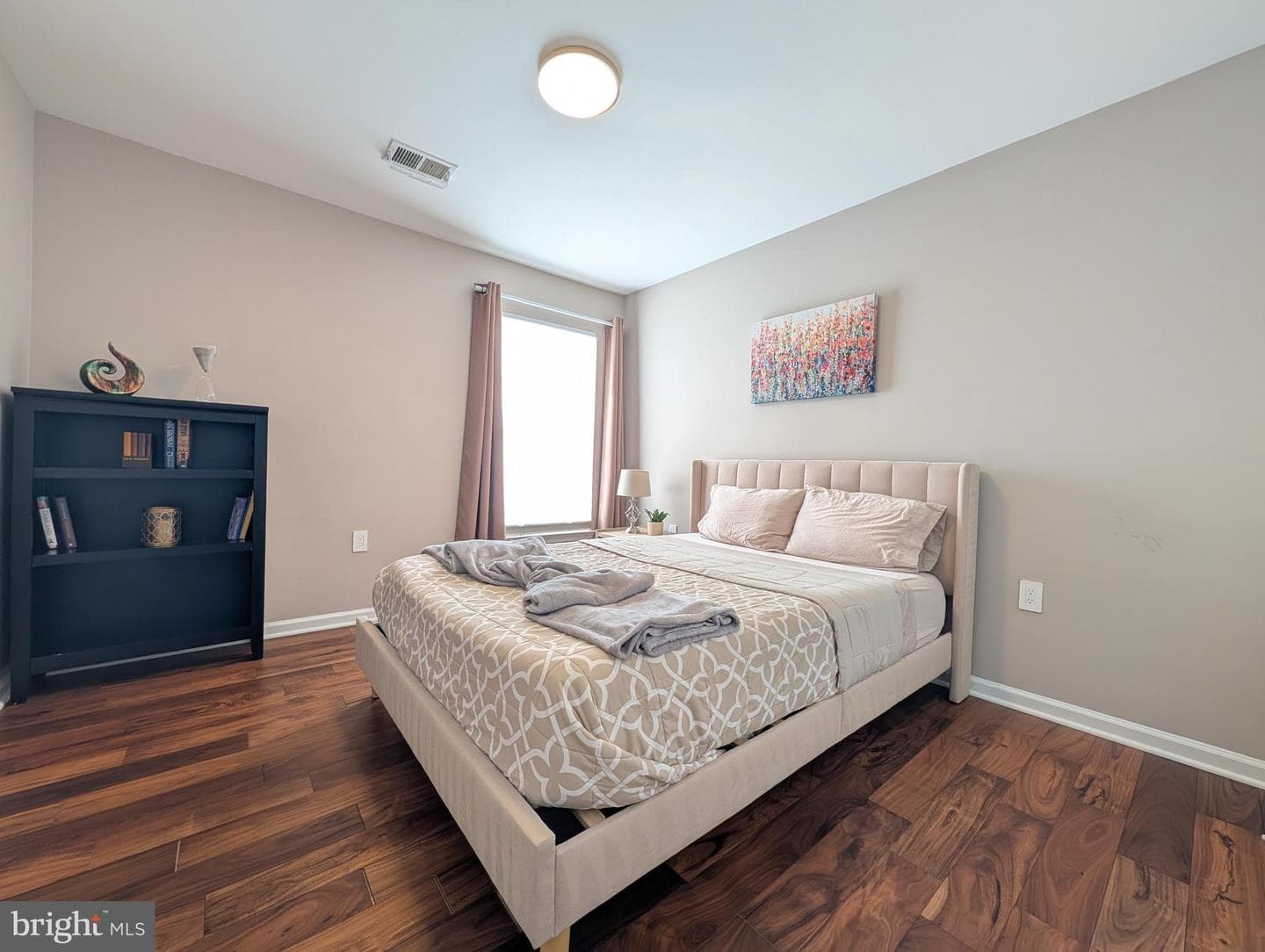 405 Hanrahan Court SE photo 32