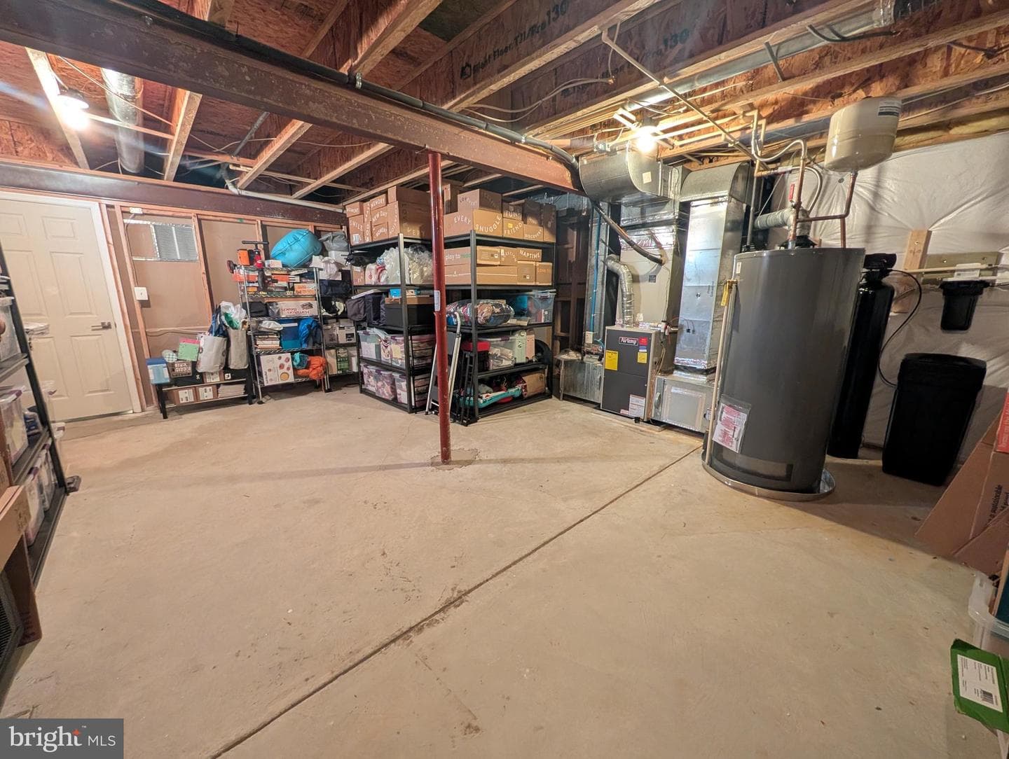 405 Hanrahan Court SE photo 48