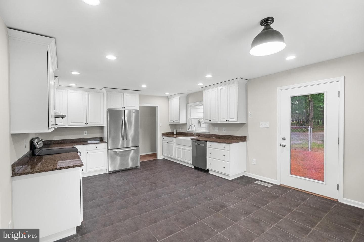 43118 Evans Pond Road, Leesburg