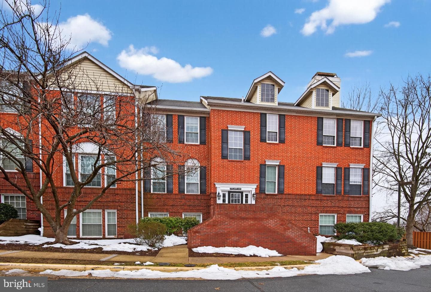 678 Gateway Drive SE #912, Leesburg