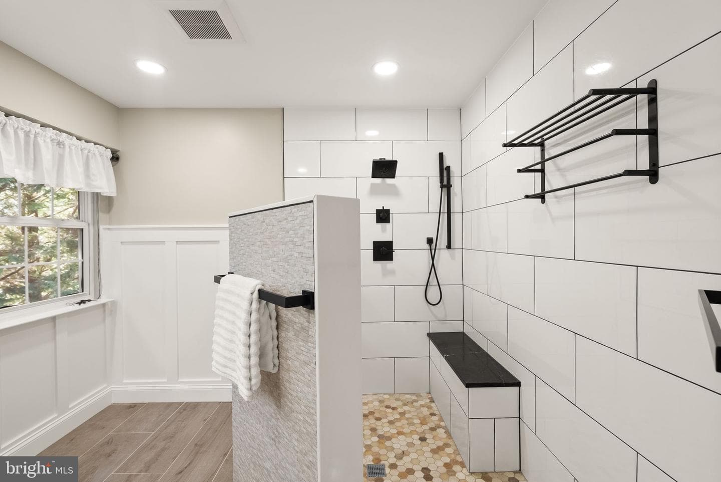 43229 Cavell Court photo 47