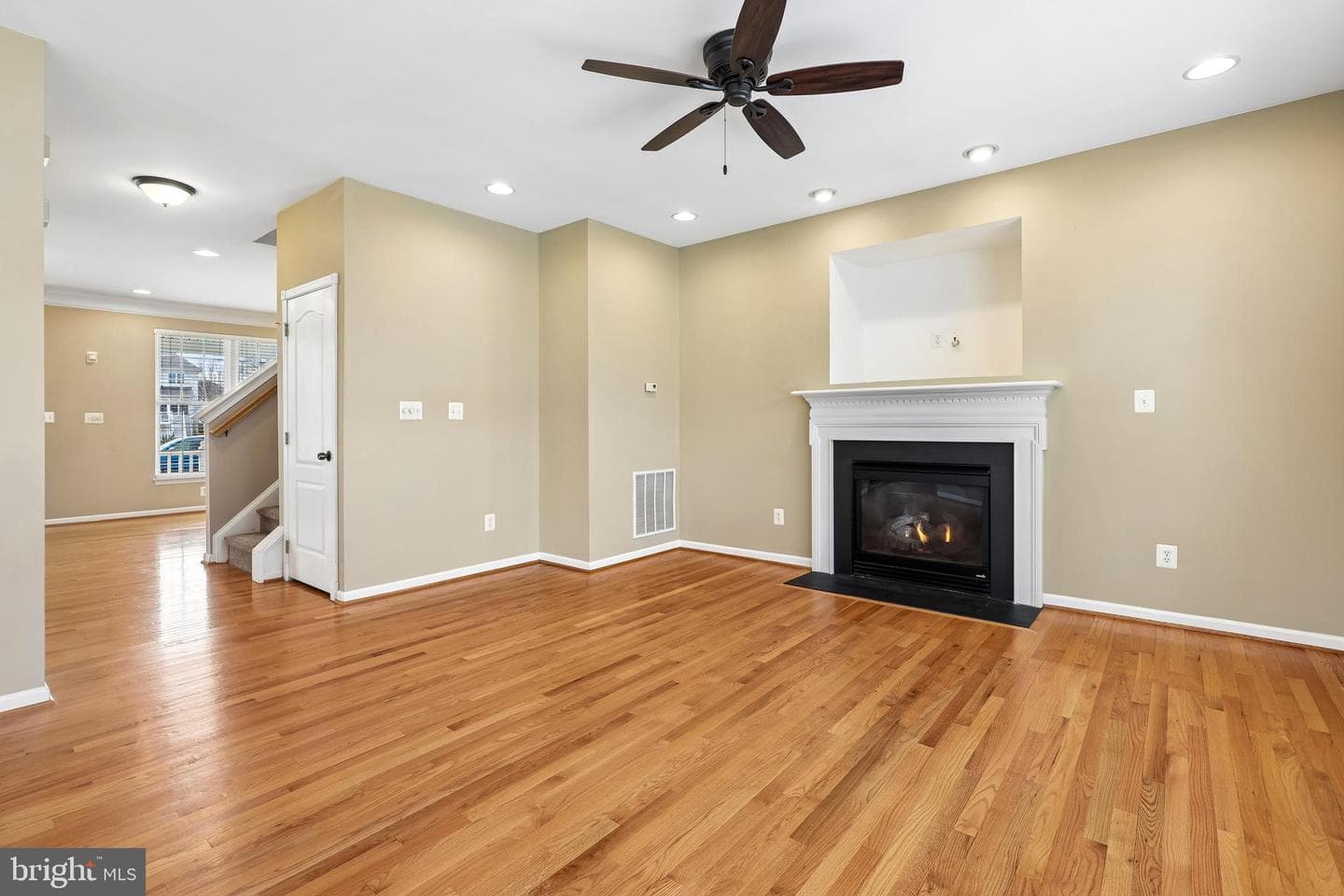 43110 Barons Street photo 21