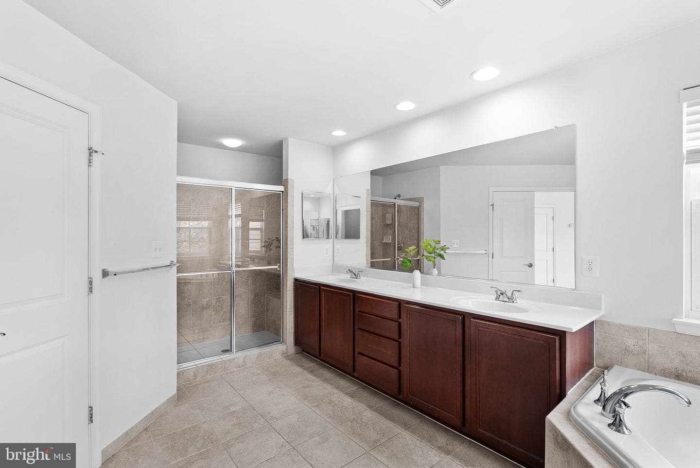 23248 Hickox Drive photo 47