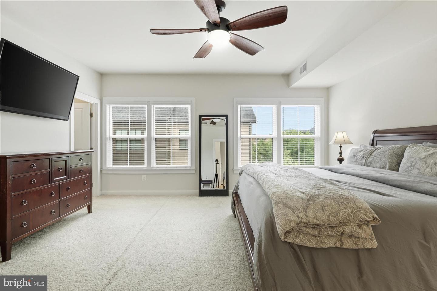 43392 Whitehead Terrace photo 26