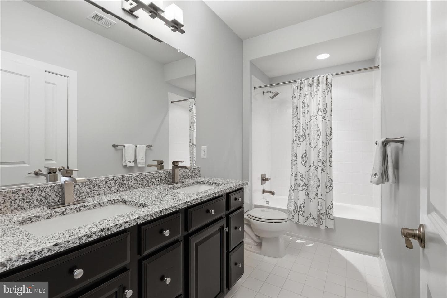 43392 Whitehead Terrace photo 34