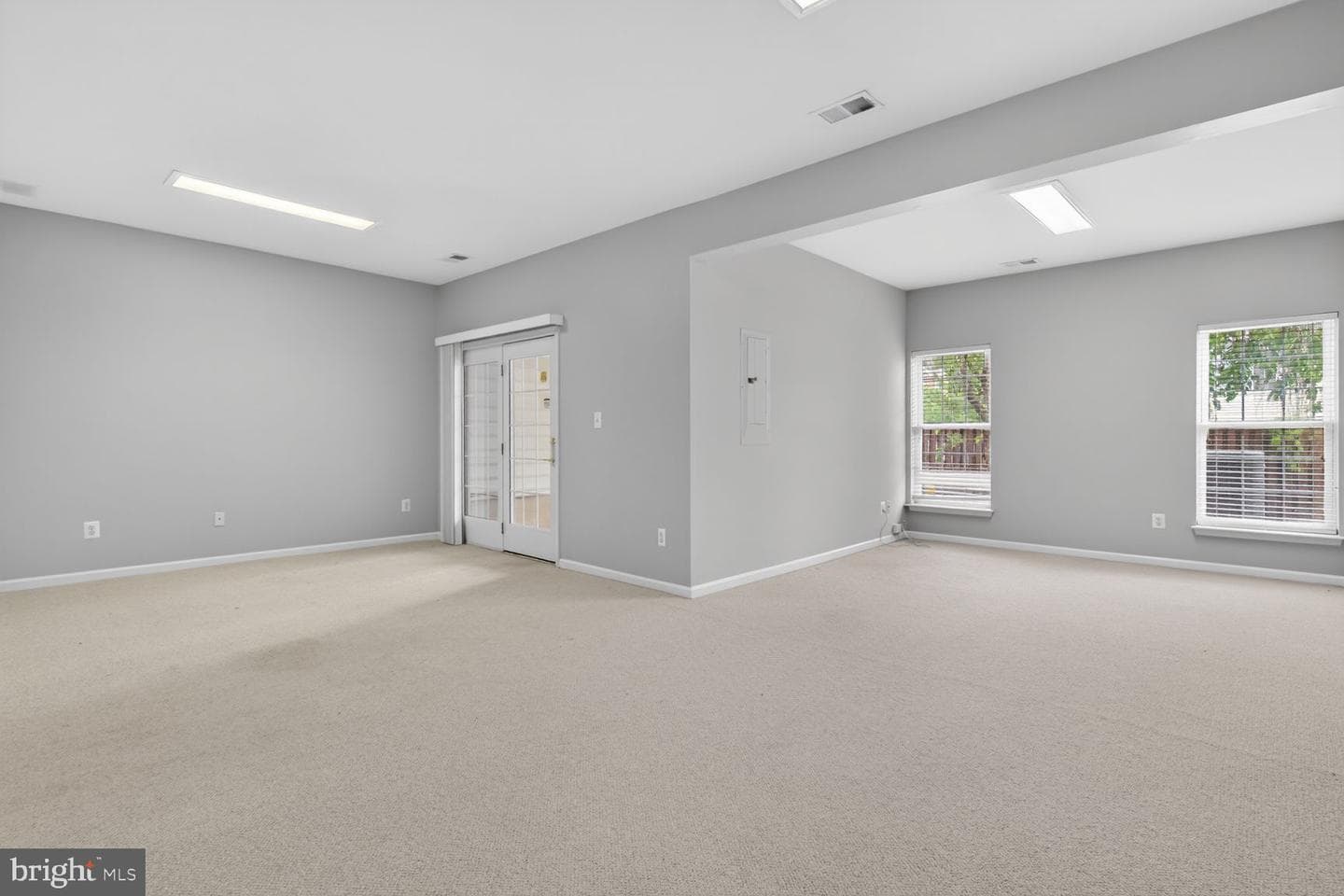 22524 Welborne Manor Square photo 16