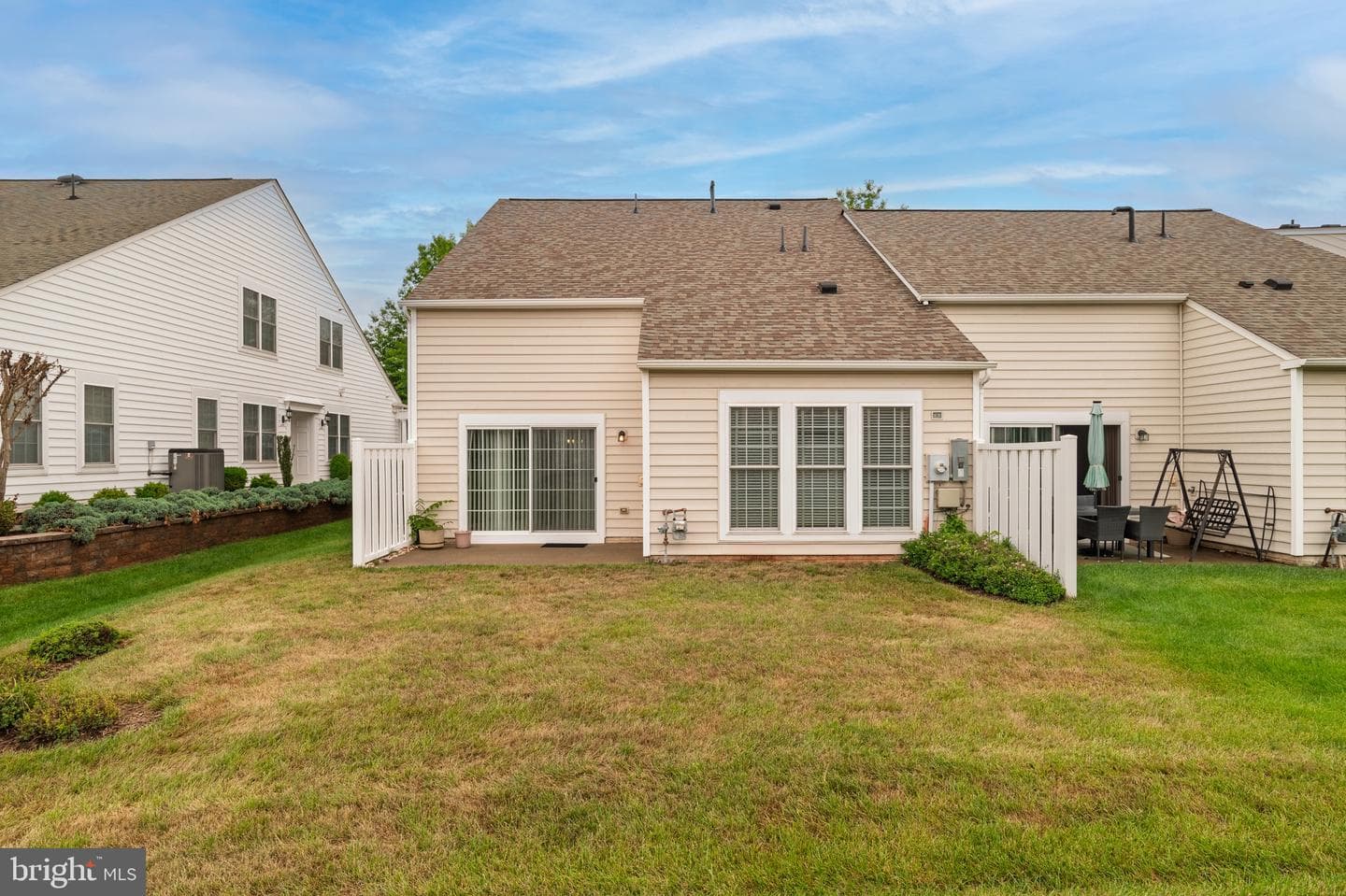 44397 Maltese Falcon Square photo 55