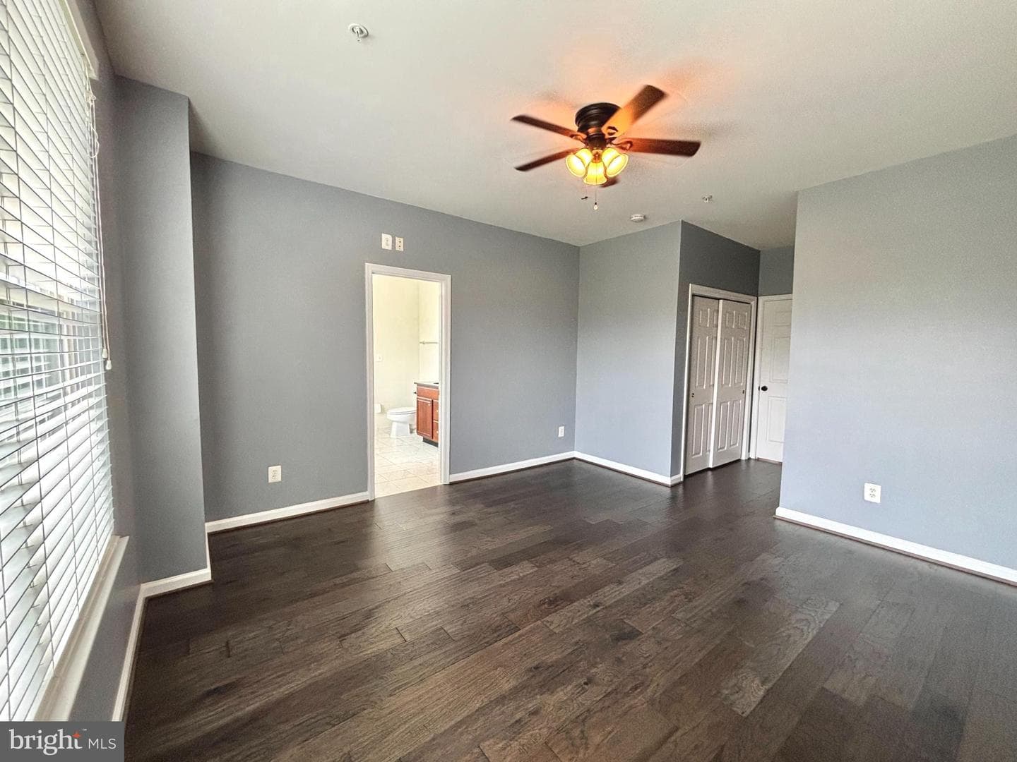 20365 Belmont Park Terrace #118 photo 54
