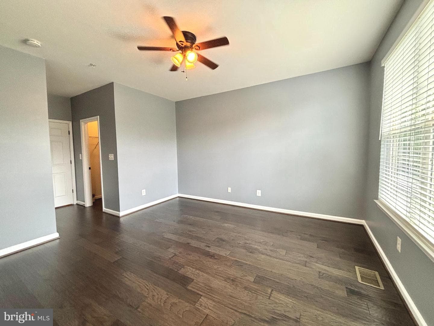 20365 Belmont Park Terrace #118 photo 55