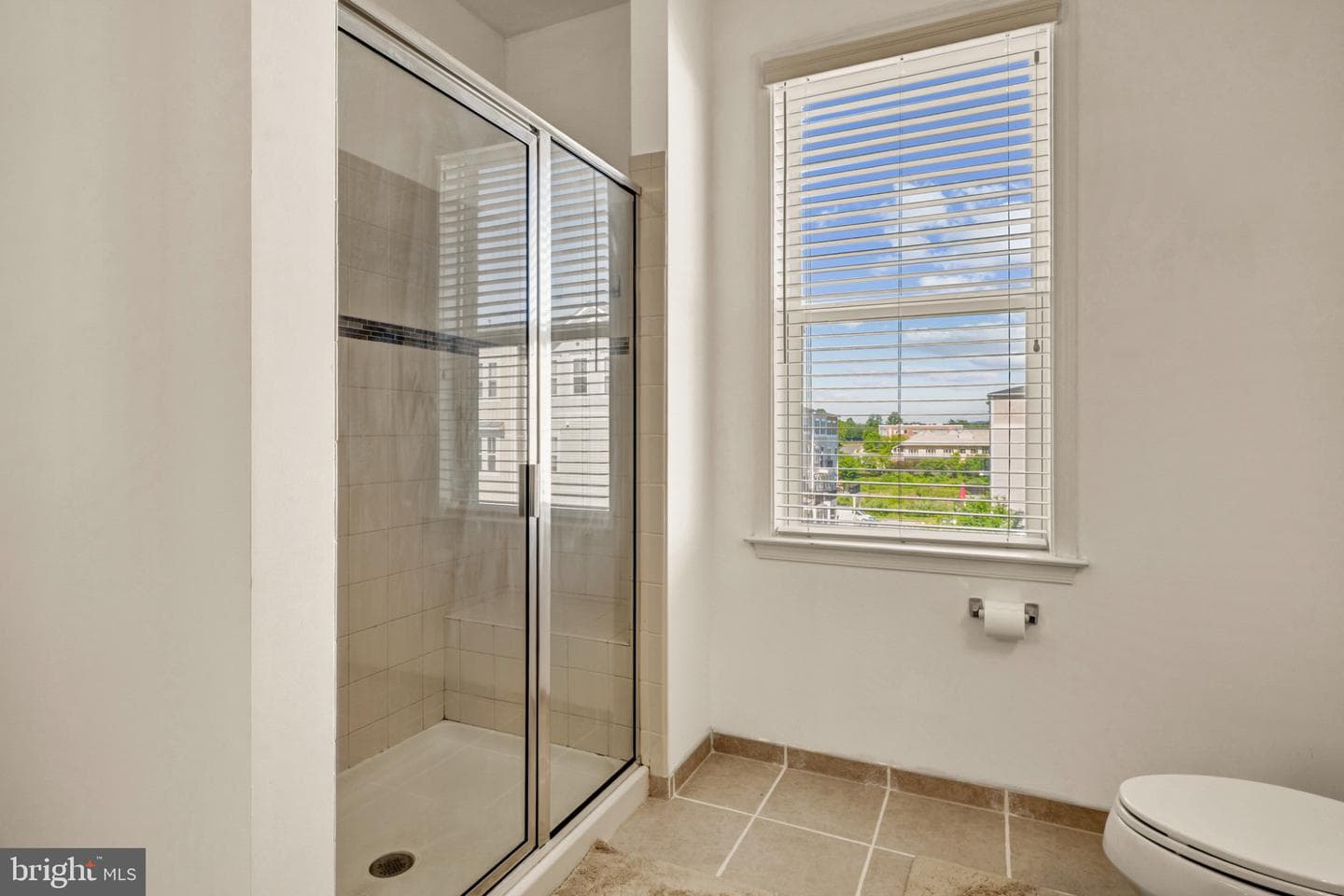 24584 Rosebay Terrace photo 25