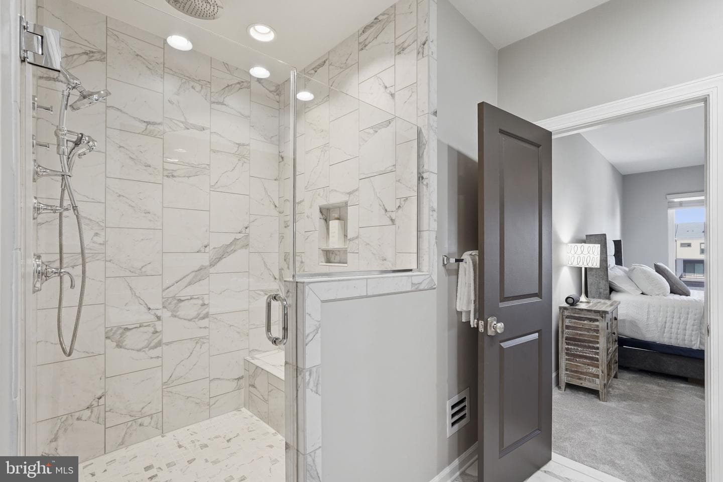 20388 Roslindale Drive photo 43