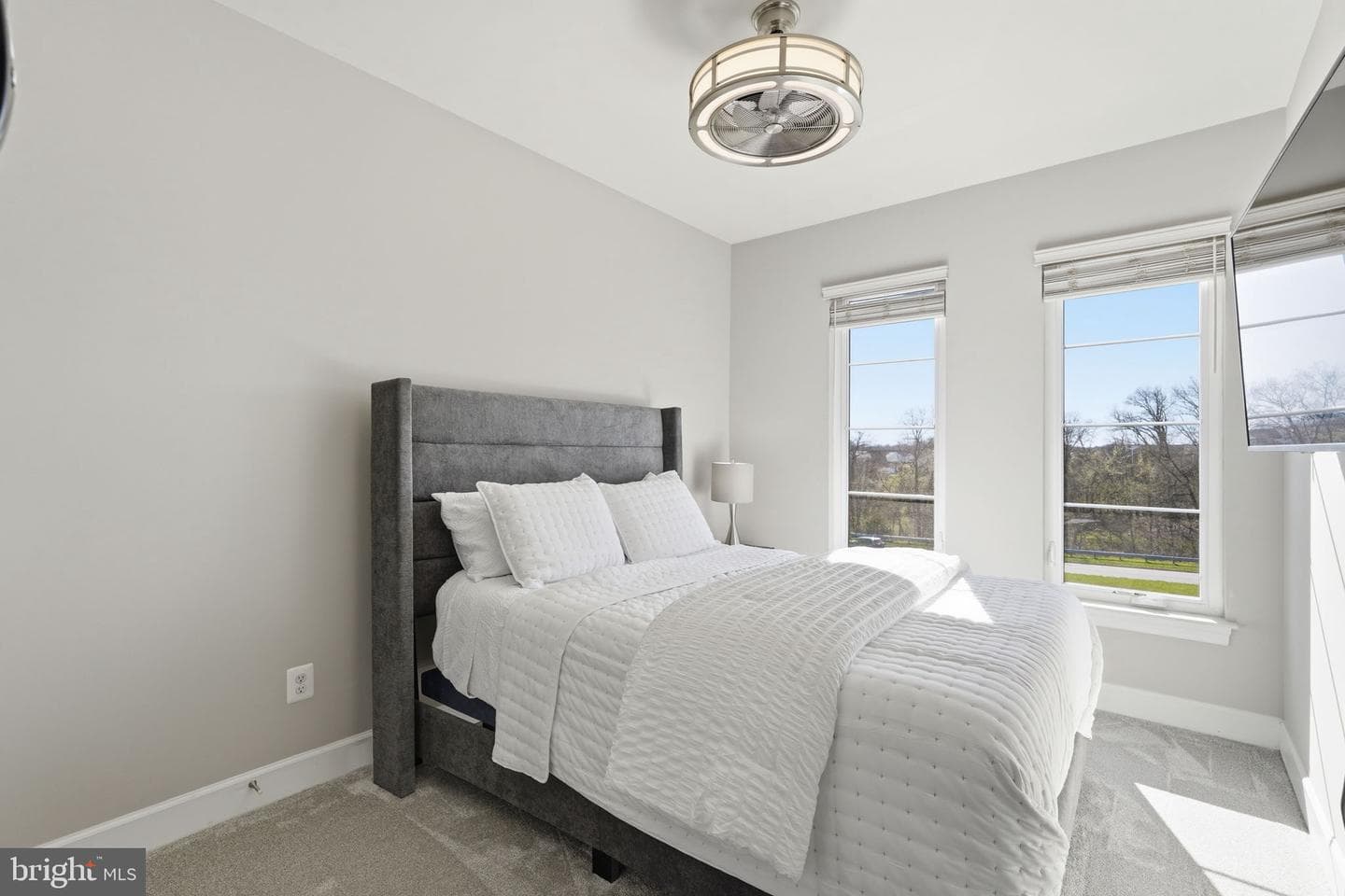20388 Roslindale Drive photo 46