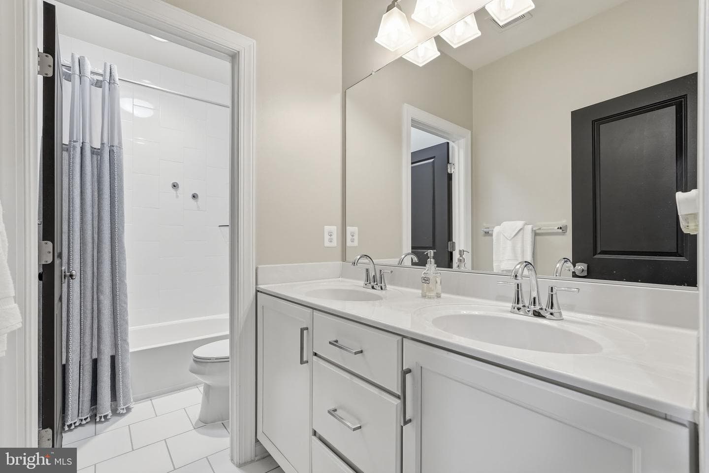 20388 Roslindale Drive photo 49
