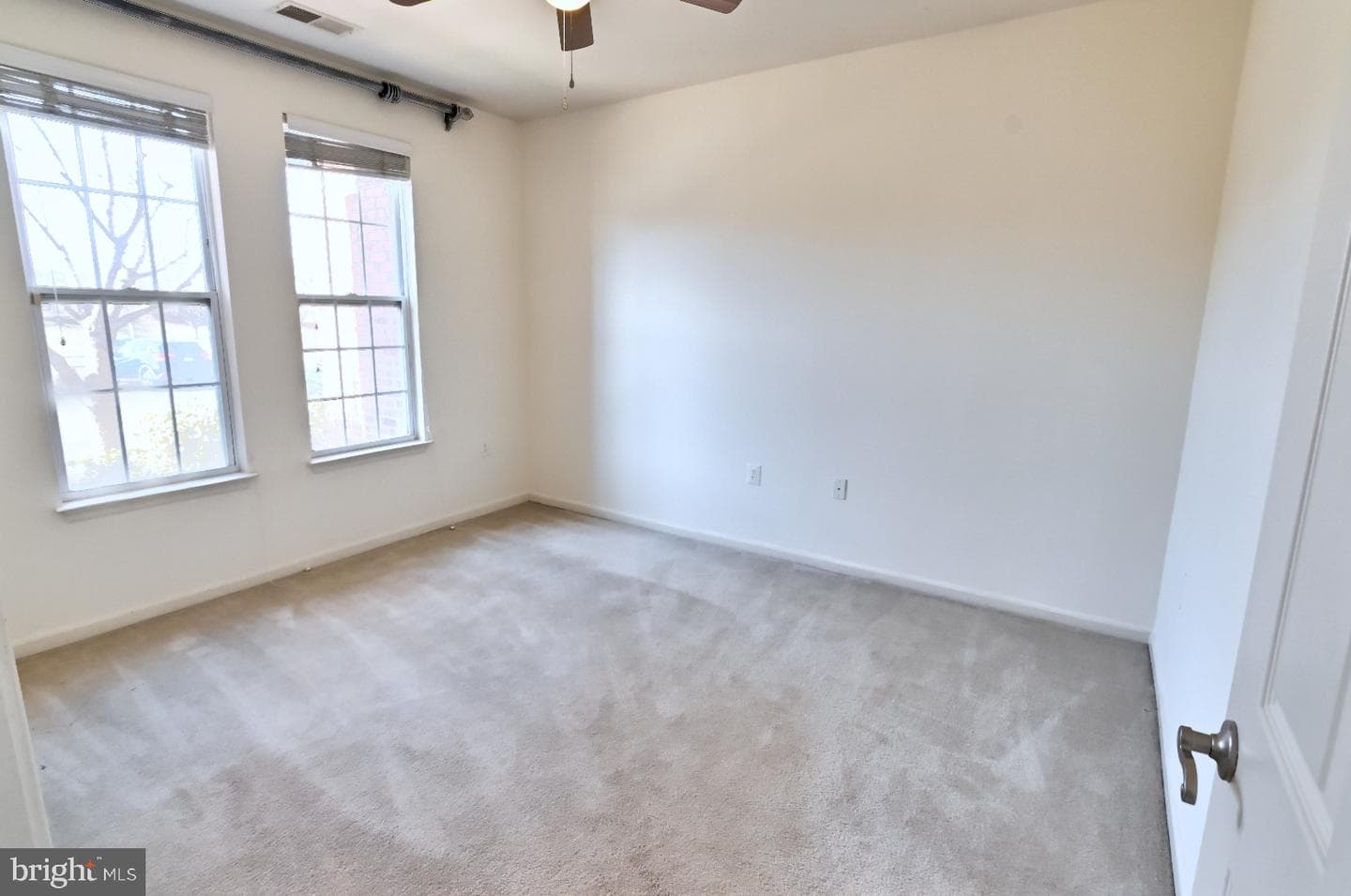 21216 Mcfadden Square #108 photo 29