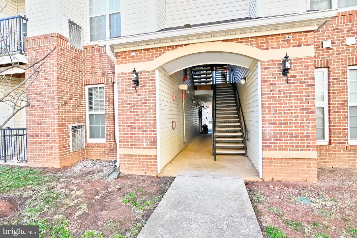 21216 Mcfadden Square #108 photo 46