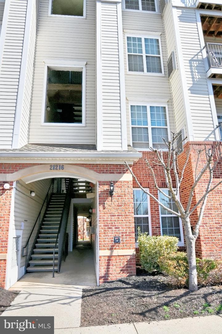 21216 Mcfadden Square #108 photo 51