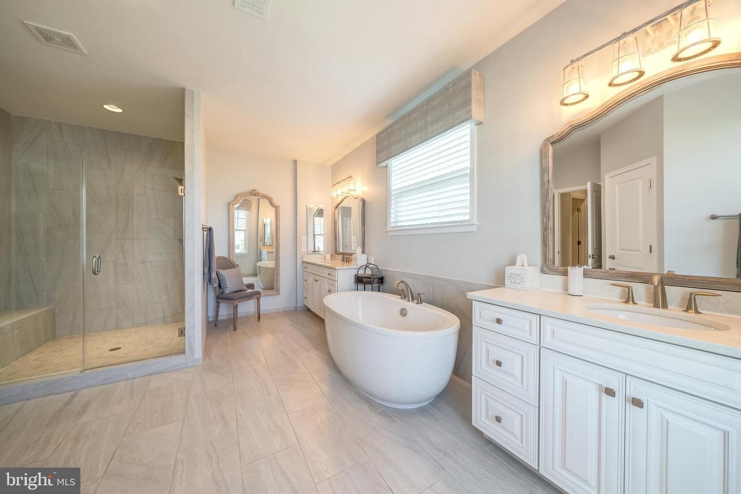 1002 Themis Street SE photo 40