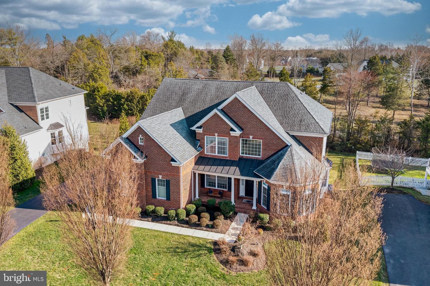 41513 Deer Point Court