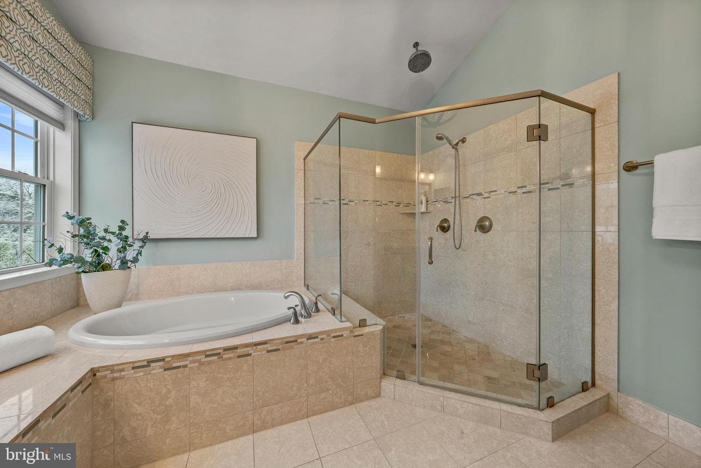 41513 Deer Point Court photo 35