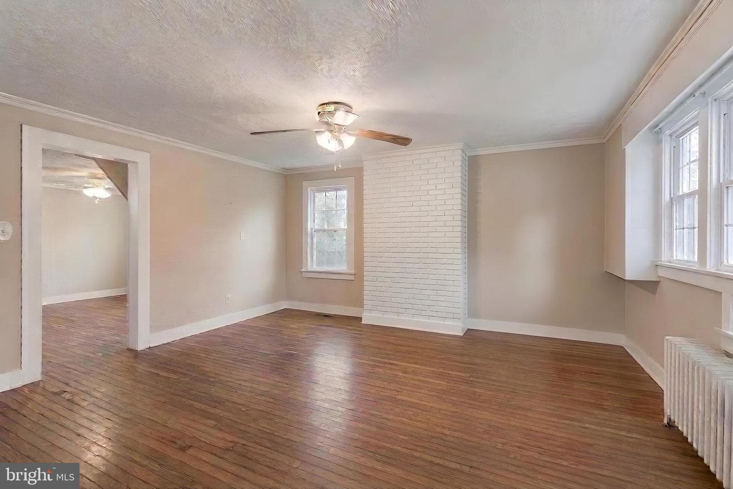 245 W Market Street photo 6