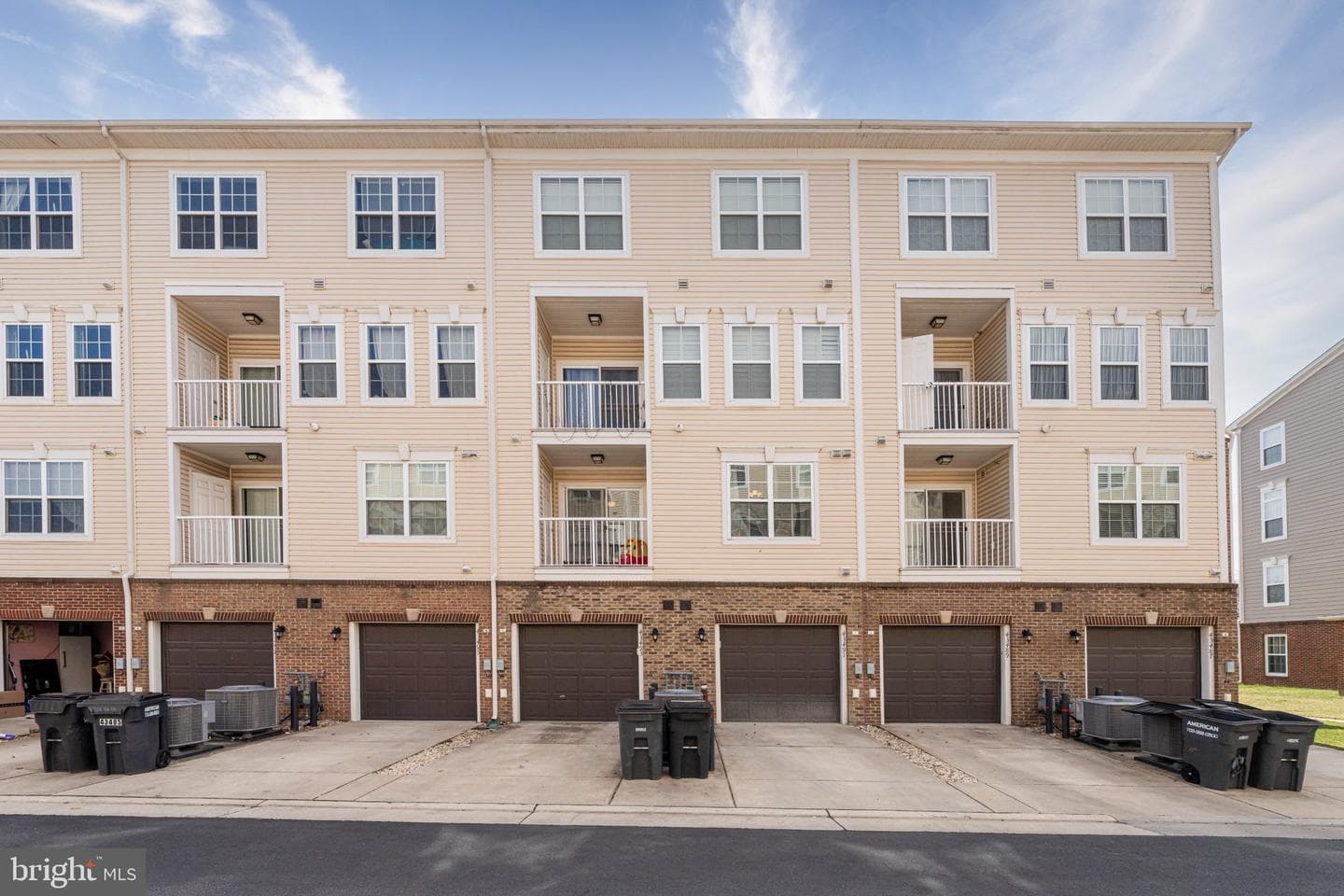 43491 Town Gate Square photo 31