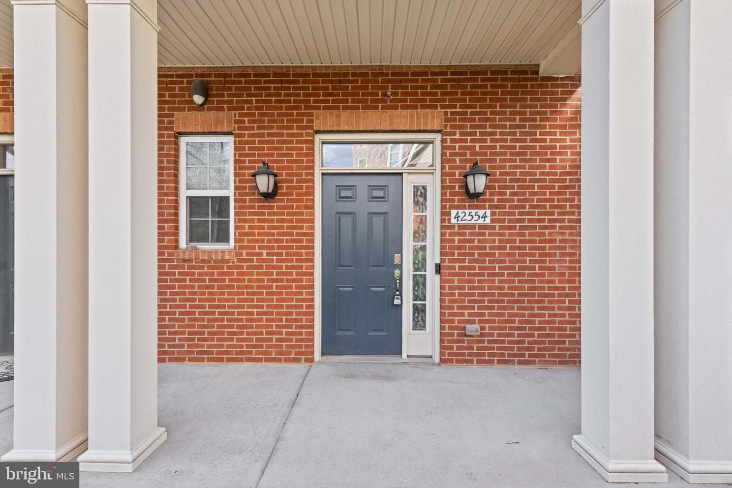 42554 Wildly Terrace photo 2