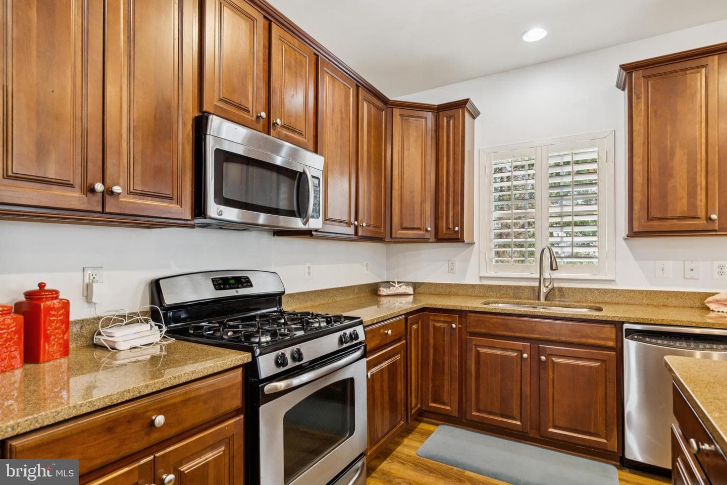 42921 Spyder Place photo 3