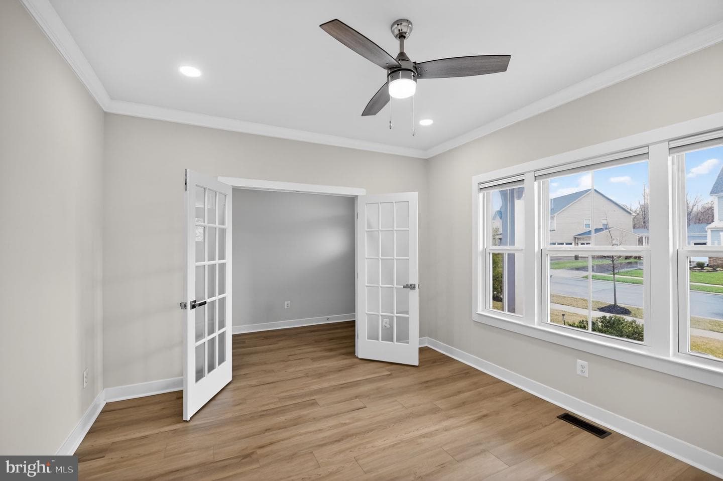 23909 Welch Ridge Place photo 9