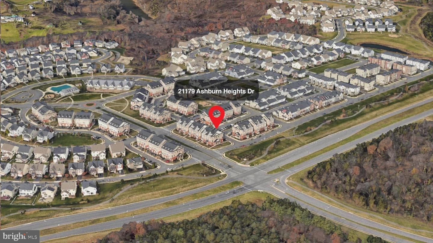 21179 Ashburn Heights Dr, Ashburn