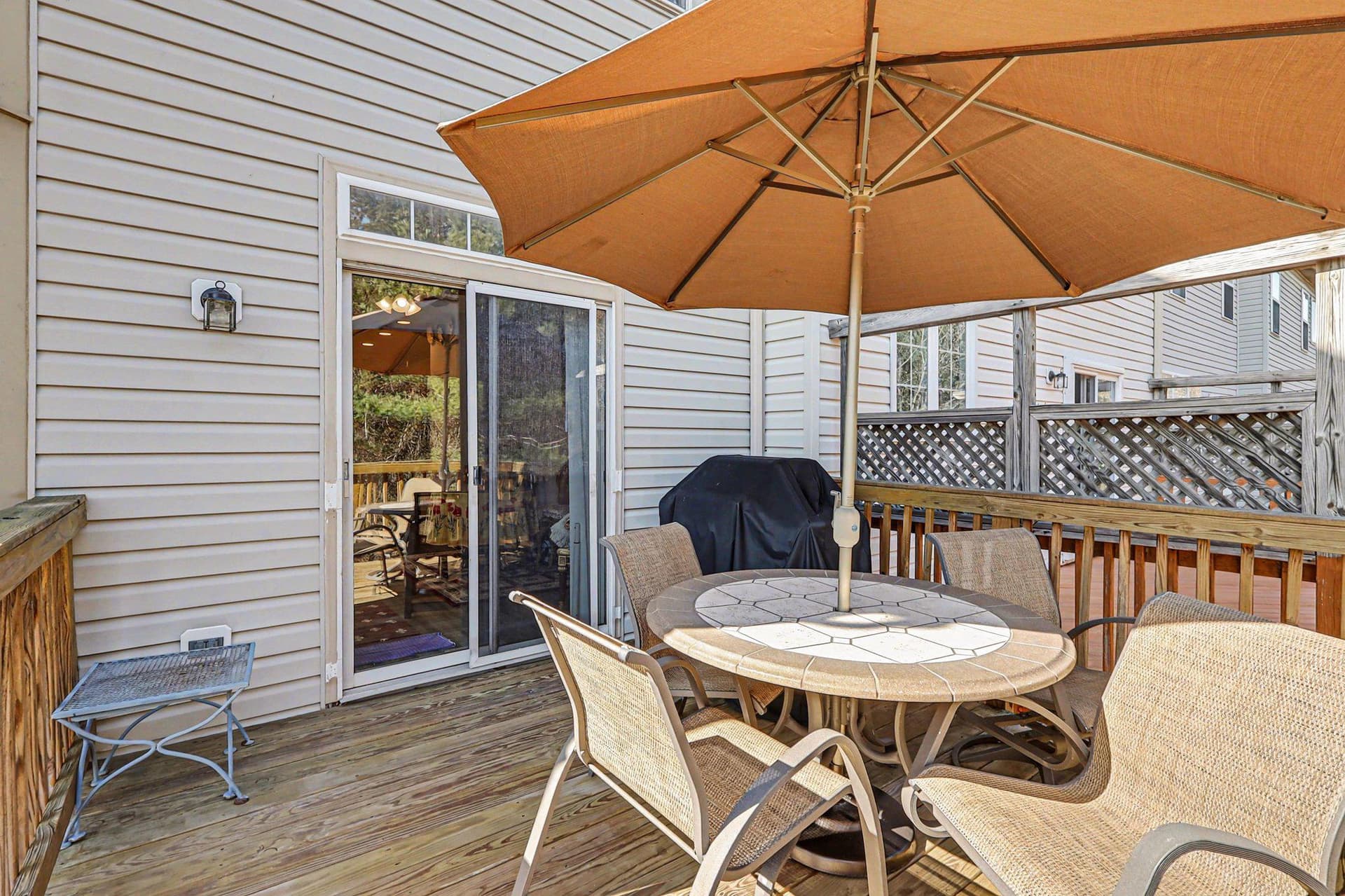 21512 Tamarack Ridge Square photo 16