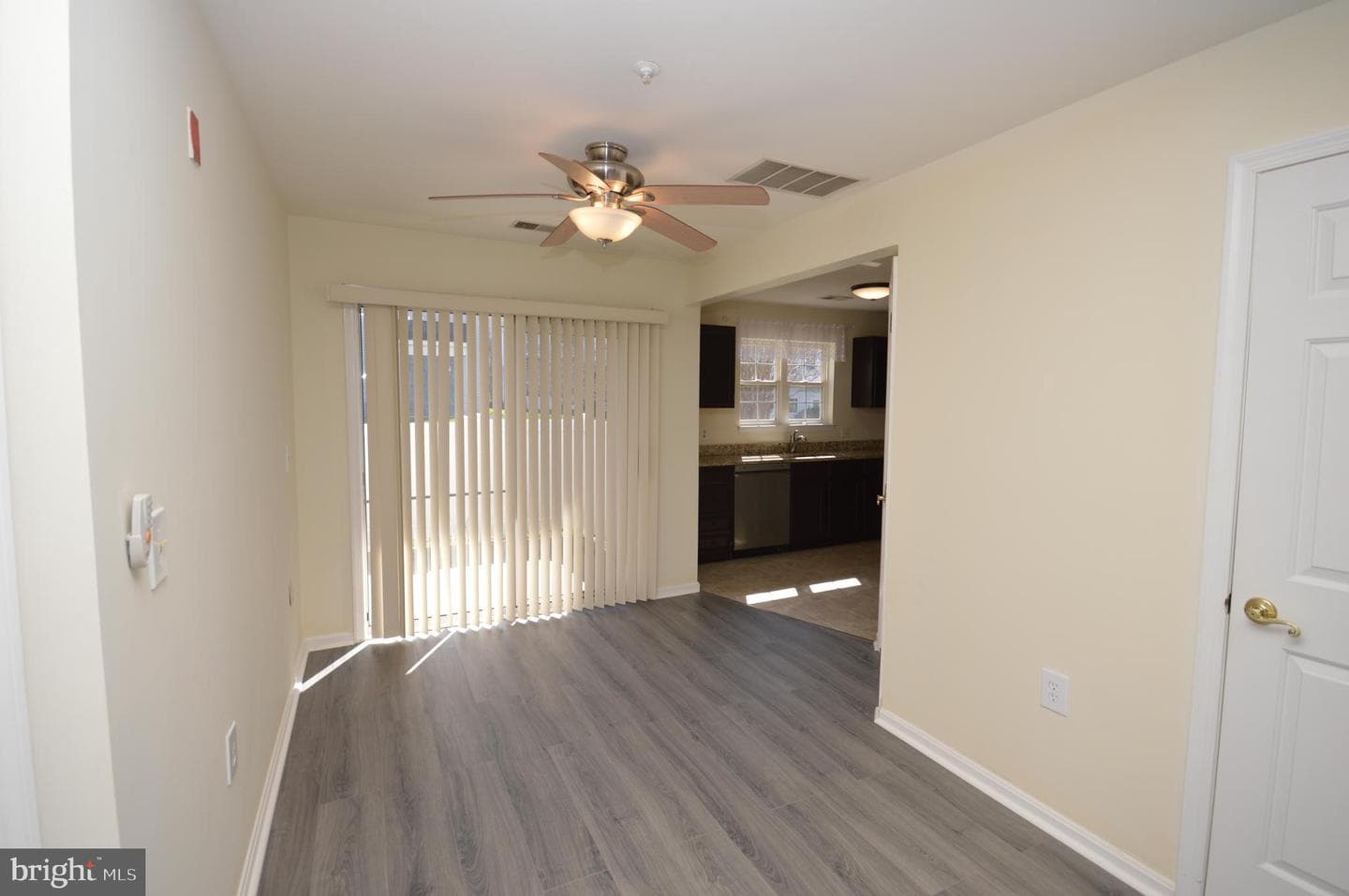 625 Constellation Square SE #a photo 8