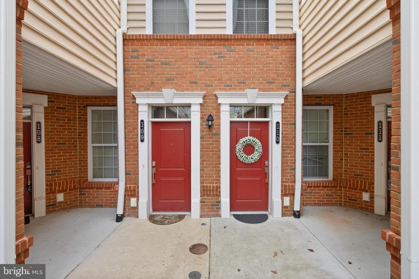 23235 Milltown Knoll Square #110 photo 3
