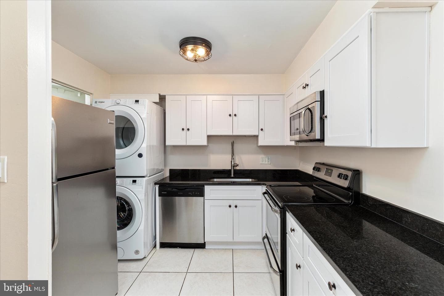 115 N Duke photo 6