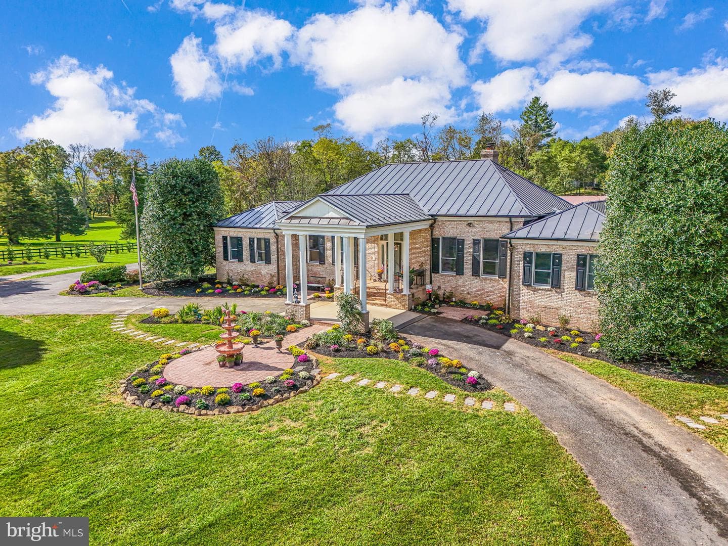 23333 Four Chimneys Lane, Middleburg