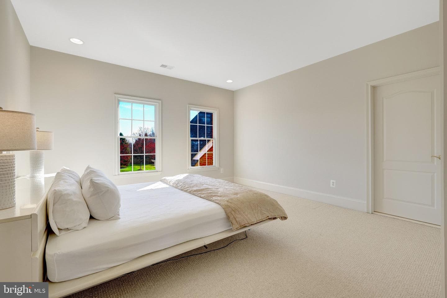 43044 Unison Knoll Circle photo 52