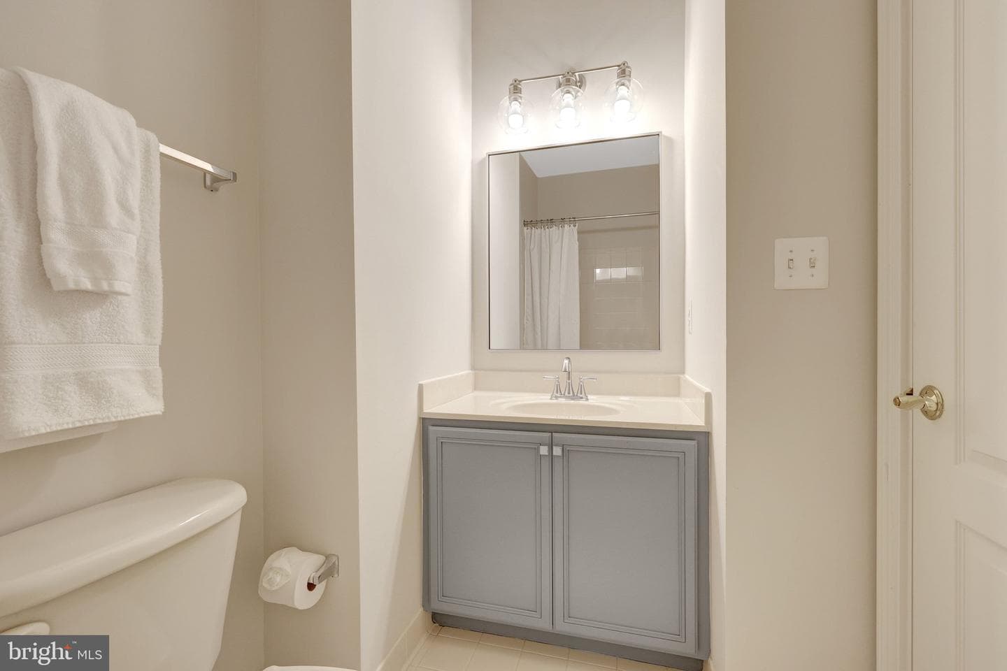 43044 Unison Knoll Circle photo 54