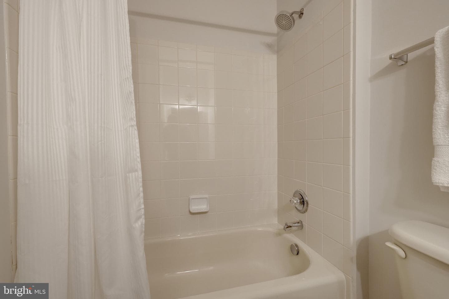 43044 Unison Knoll Circle photo 55