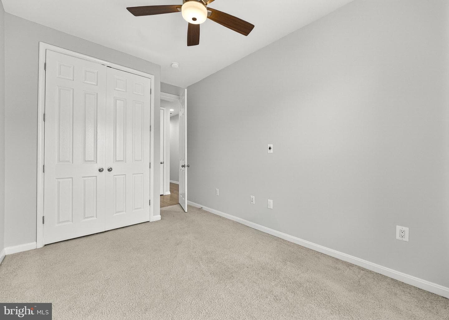 20471 Rolling Water Terrace photo 32