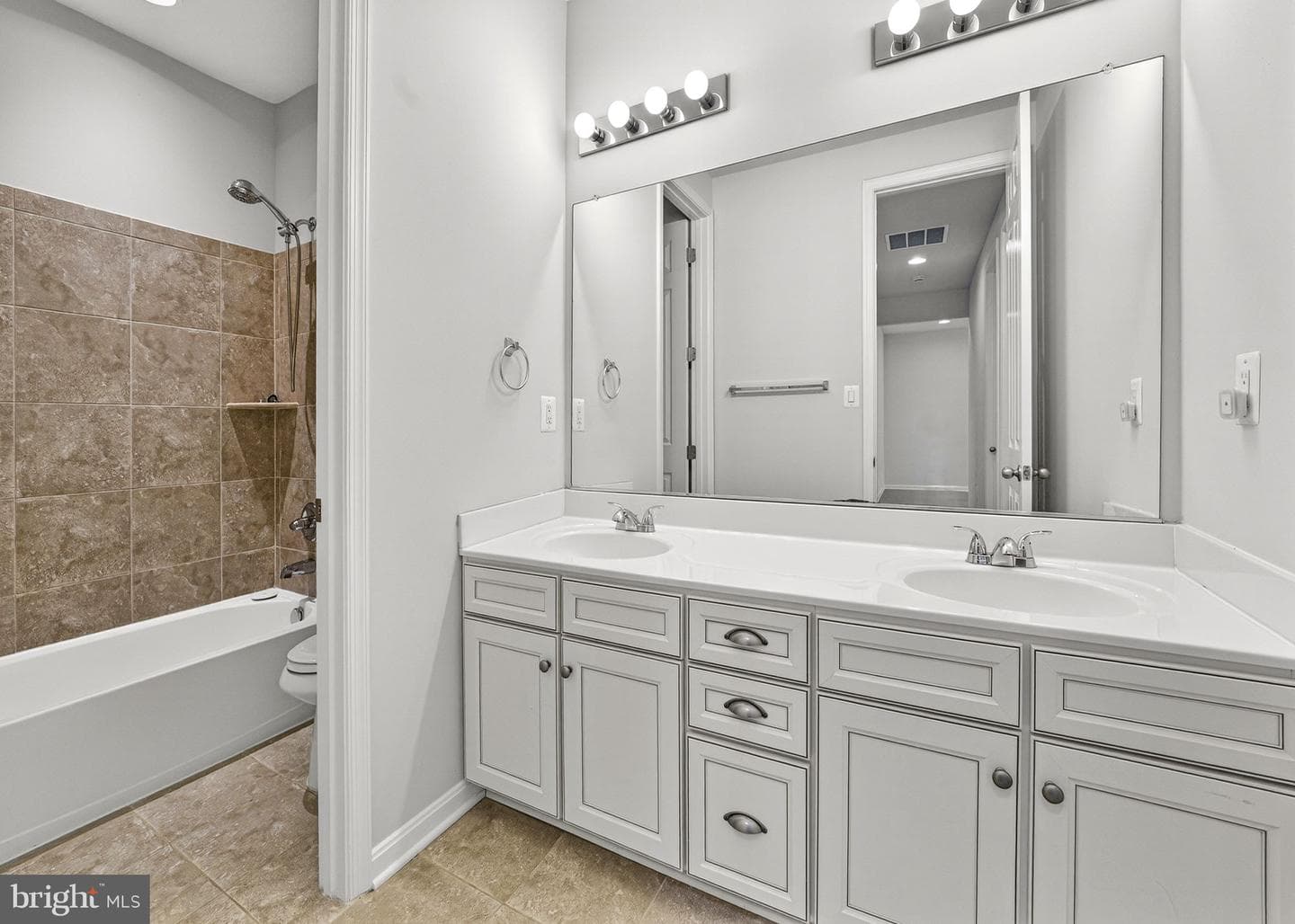 20471 Rolling Water Terrace photo 36