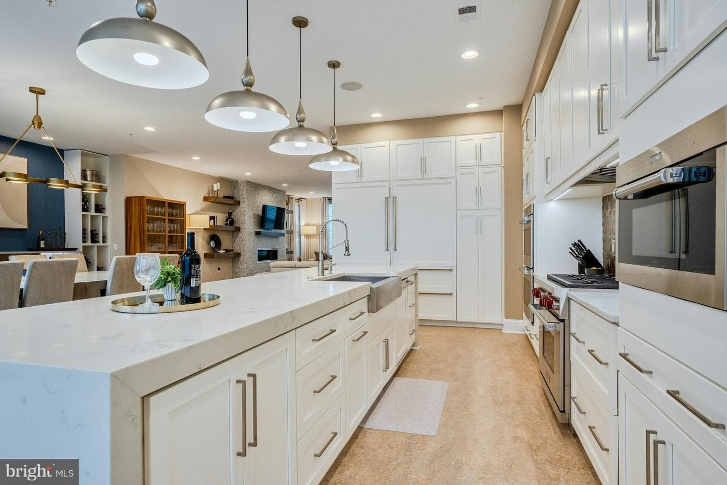 44665 Brushton Terrace photo 29